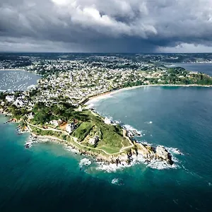  Hébergement de vacances A Deux Pas De La Et Du Port ! Charmante Maison à Louer France