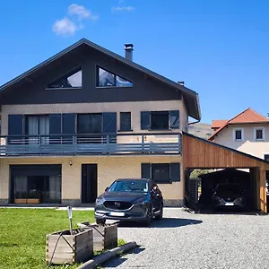 Le Château D'ancelle Appartement